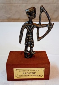 Bronzetto Nuragico "Arciere con gonna" 